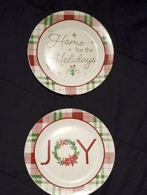 Royal Norfolk Red & Green Plaid Holiday Dinner Plates - Set of 2